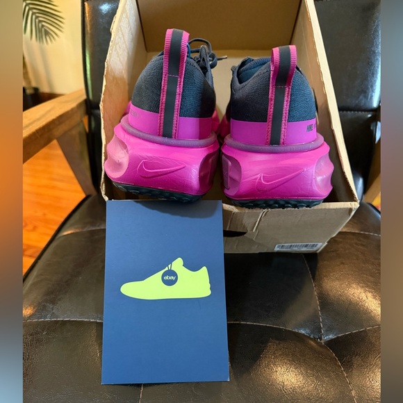 NIKE WMNS ZOOMX INVINCIBLE RUN FK 3 - Picture 13 of 16